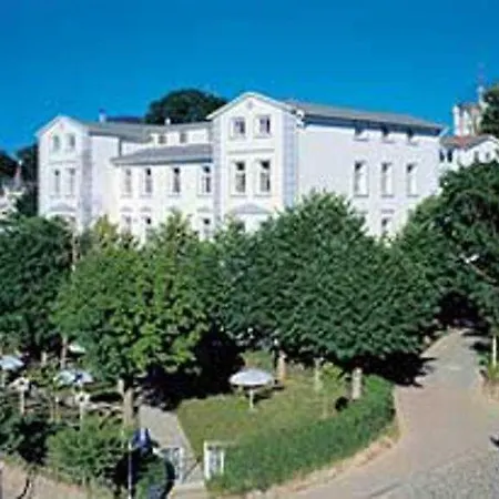 Kurhaus Nordstrand -ferienwohnung 46007 * Goehren (Ruegen)